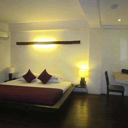 Signature Boracay Punta Rosa Balabag  Екстер'єр фото